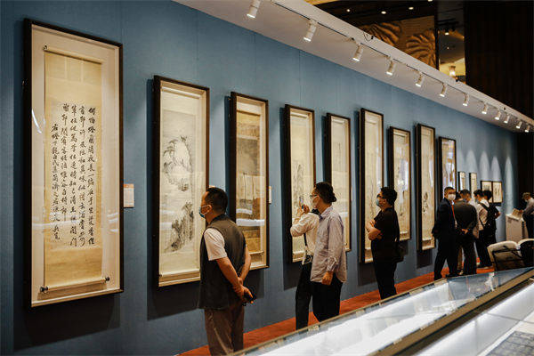 美术史里程碑作品《西藏组画·牧羊人》亮相北京保利2021春拍预展，逾四十个专场，八千余件艺术精品开启艺术拍卖季