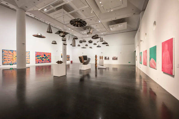 “存在之境：当代艺术展”开幕式暨学术研讨会在清华艺博举办