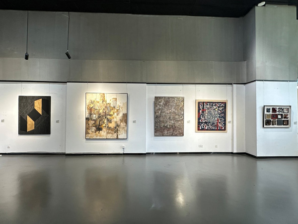 人民艺术 |  首届四川省综合材料绘画作品双年展在成都东盟美术馆正式启幕