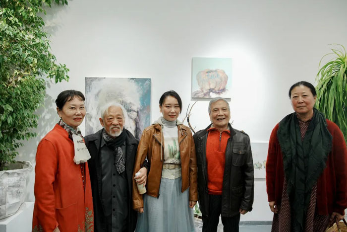 人民艺术 |  《变成仙人掌》—— 陈卉个展在北京798春辰当代艺术研究中心开幕