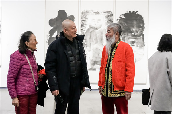 人民艺术 |  看李津，不止水墨：一场关于自我、时代与生活的展览