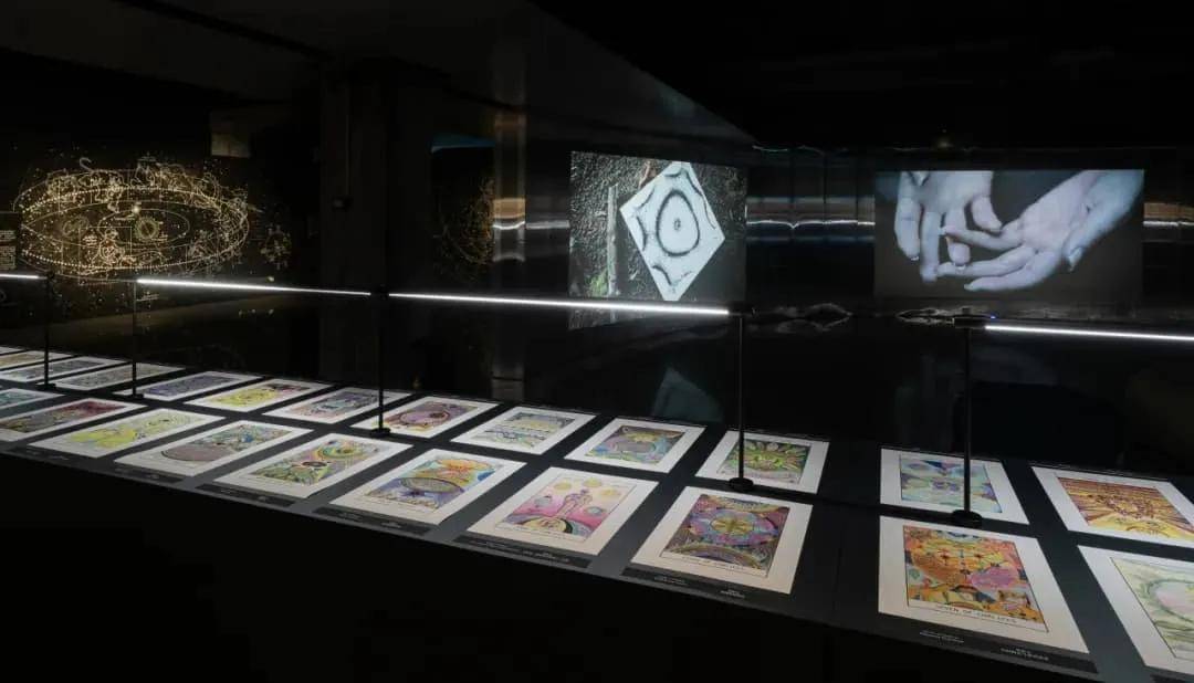 人民艺术 |  天炉座的祈祷者：科学、技术与灵性在现代汽车文化中心（北京）开幕